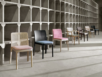 URBAN 11 - Ash chair with integrated cushion by Very Wood - view 3